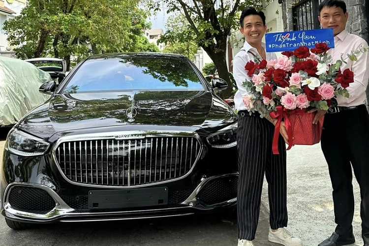 Dai gia Minh Nhua tau Maybach S450 2022 hon 8 ty-Hinh-2