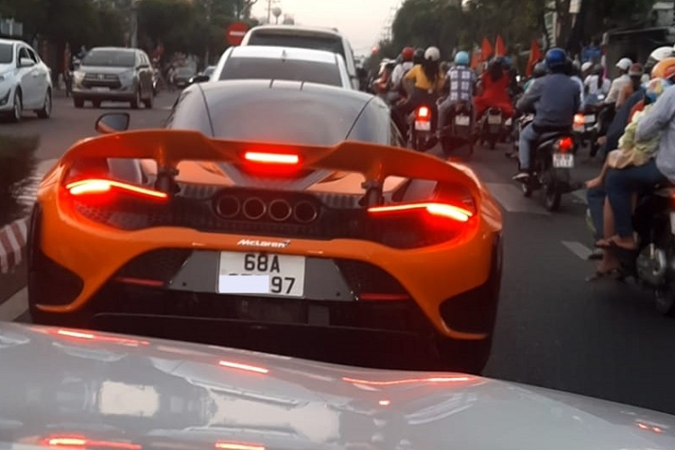 Dai gia Kien Giang chi hon 36 ty mua sieu xe McLaren 765LT-Hinh-2