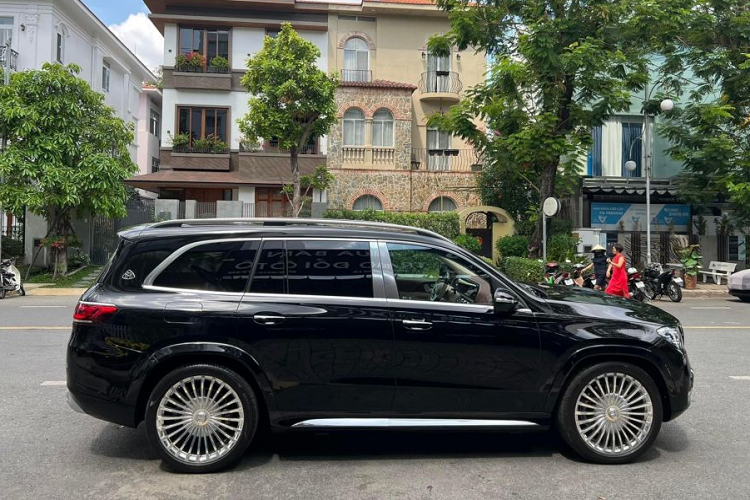 Can canh SUV Mercedes-Maybach GLS 600 bien tu quy 6 duoc rao ban hon 14 ty-Hinh-3