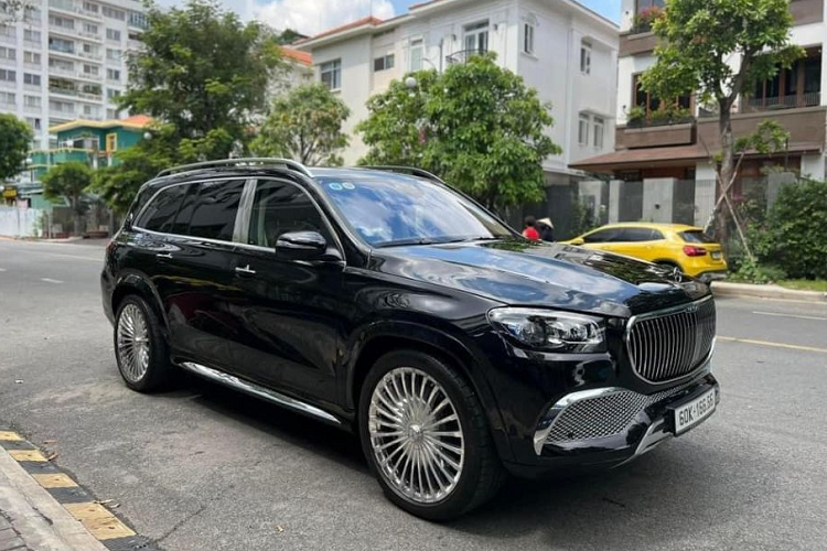 Can canh SUV Mercedes-Maybach GLS 600 bien tu quy 6 duoc rao ban hon 14 ty