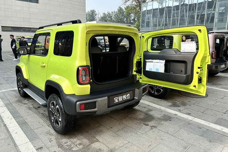 SUV dien Baojun Yep 2023 chi khoang 336 trieu dong-Hinh-11