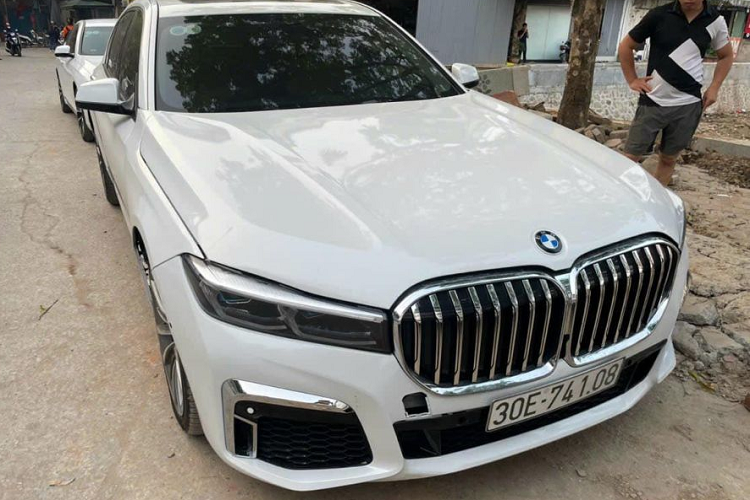 BMW 750Li 'chu tich' ban chi 600 trieu tai Ha Noi vi... mot ly do-Hinh-4