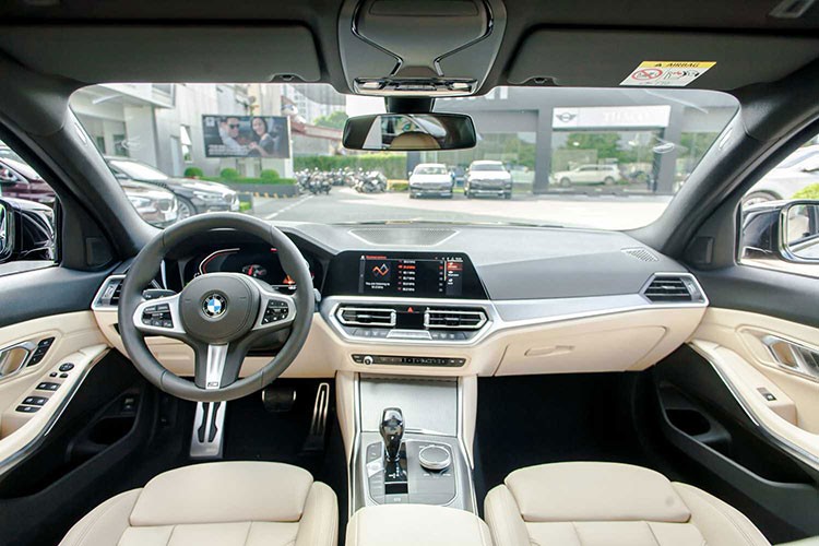 BMW 3-Series tai Viet Nam dang re hon Toyota Camry?-Hinh-5