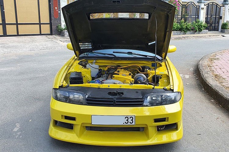 Dai gia chi 3,3 ty mua Nissan Skyline R33 doc nhat Viet Nam-Hinh-8