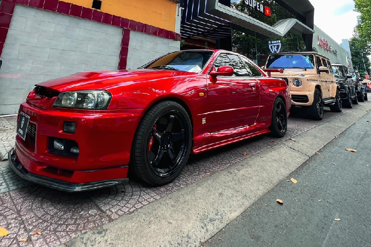 Nissan Skyline GT-R R34 cuc hiem cua dai gia Phan Cong Khanh