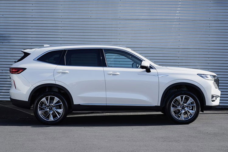 Haval H6 hybrid tu 700 trieu dong dang ve dai ly tai Viet Nam-Hinh-9