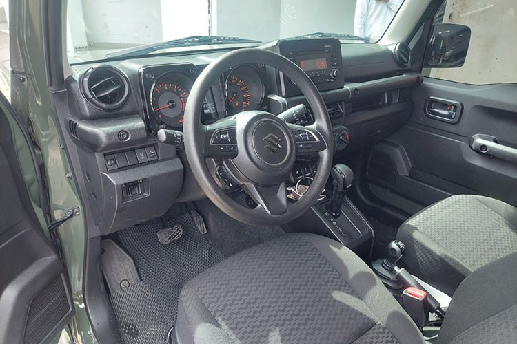 Suzuki Jimny tai Viet Nam tu 789 trieu dong-Hinh-5