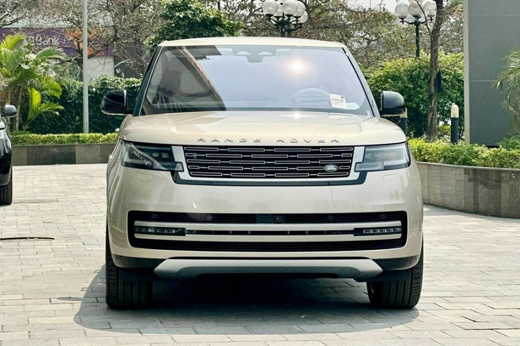 Chi tiet Range Rover hon 10 ty Cuong Do la tang vo