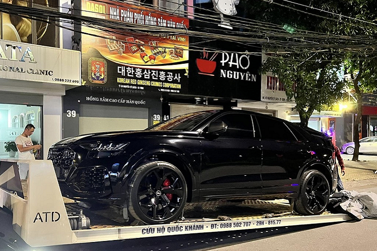 Xem Audi RS Q8 gan 10 ty doc nhat Viet Nam cua dai gia Nghe An-Hinh-9