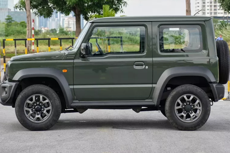 Can canh Suzuki Jimny - chiec SUV cho dan choi-Hinh-2