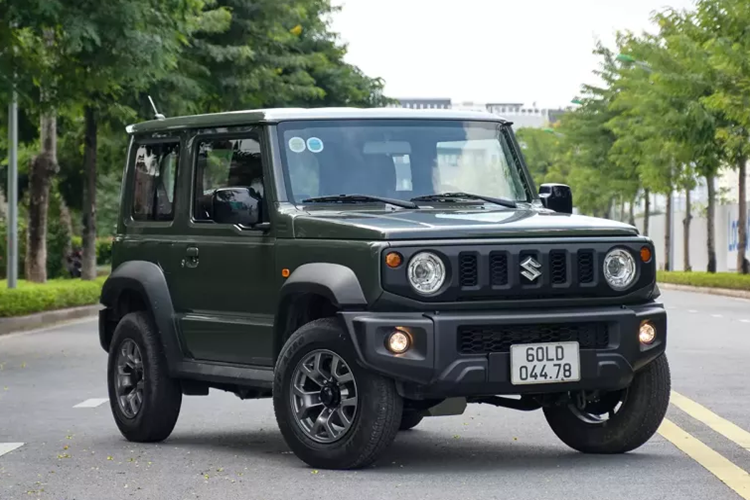 Can canh Suzuki Jimny - chiec SUV cho dan choi