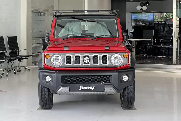 Can canh Suzuki Jimny Thunder Edition tu 312 trieu dong “bang xuong, bang thit”-Hinh-4