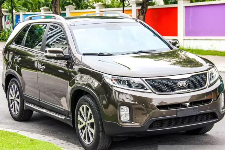 Kia Sorento 2014 chi 430 trieu dong-Hinh-3