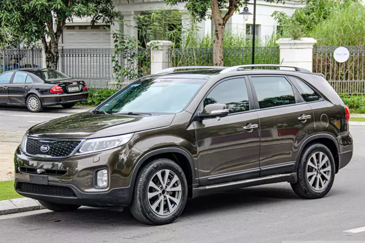 Kia Sorento 2014 chi 430 trieu dong