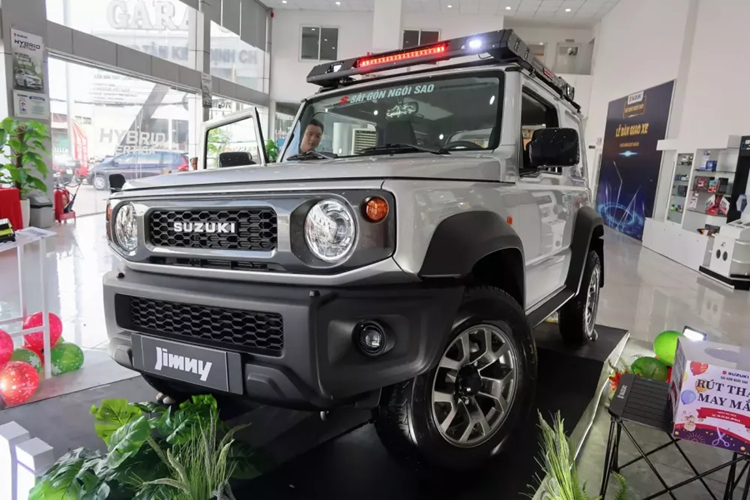 Chi tiet Suzuki Jimny 2024 duoi 800 trieu dong