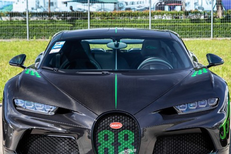 Dai gia song bac Campuchia di xe Bugatti Chiron Super Sport bac ty-Hinh-15