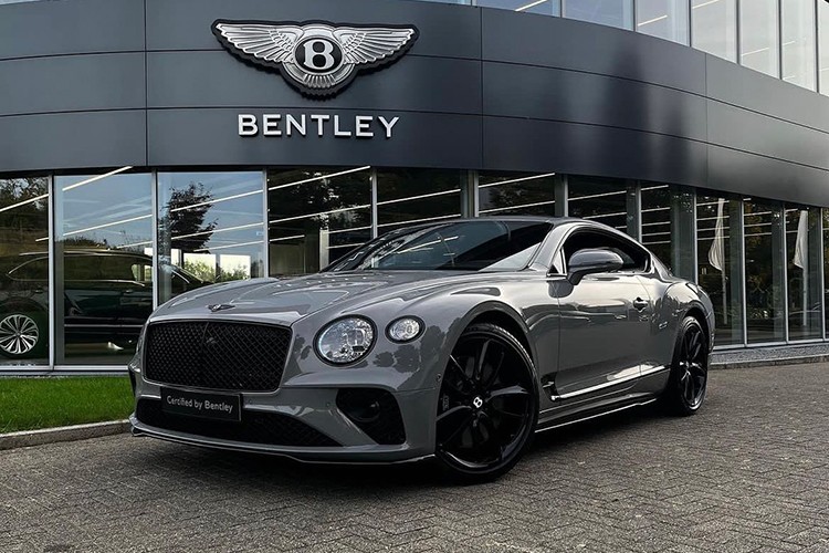 Xem Bentley Continental GT S V8 2023 co gia hon 20 ty cua dai gia Binh Duong-Hinh-11