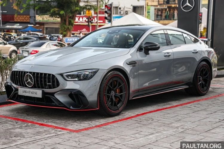 Mercedes-Benz 'ven man' phien ban AMG GT 63 S E Performance F1 Edition