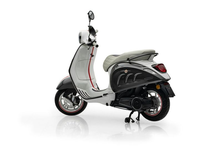 Can canh xe may hang sang Vespa Elettrica cua Mansory-Hinh-9