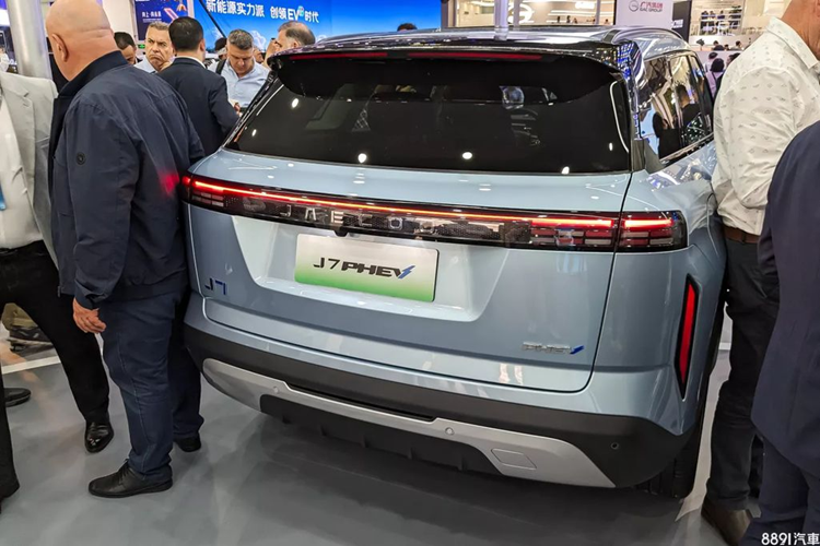 Chi tiet Jaecoo J7 PHEV tiet kiem xang-Hinh-14