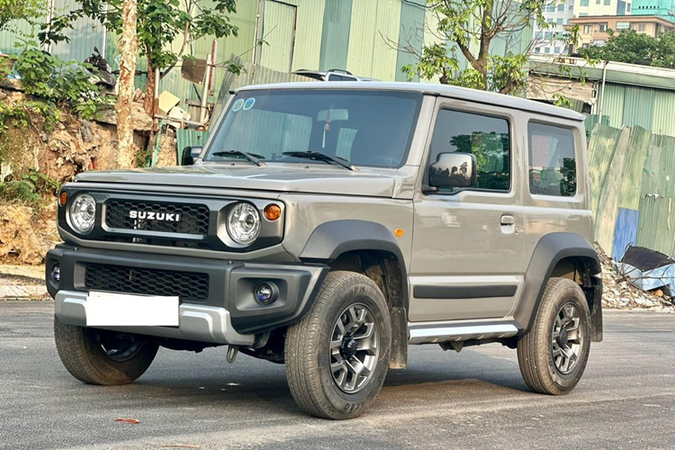 Suzuki Jimny 2024 sieu luot gia re