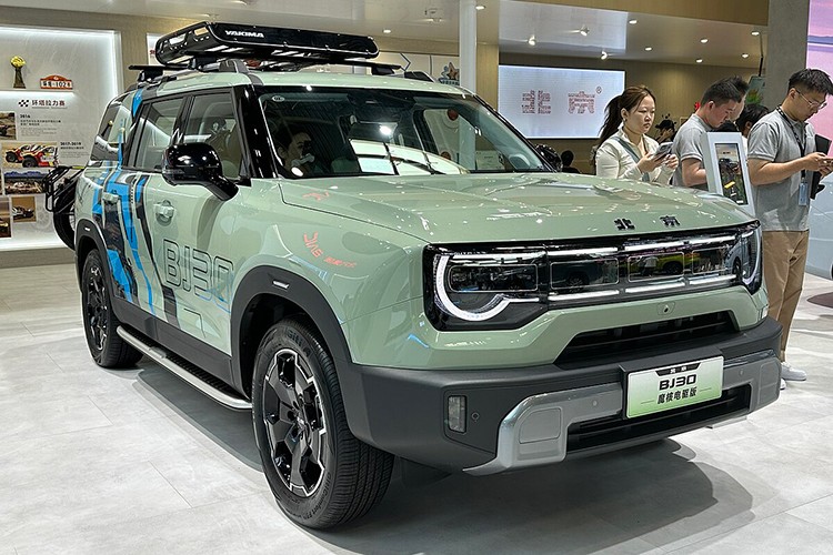 SUV co nho off-road Beijing BJ30 2024 gia sieu re-Hinh-12