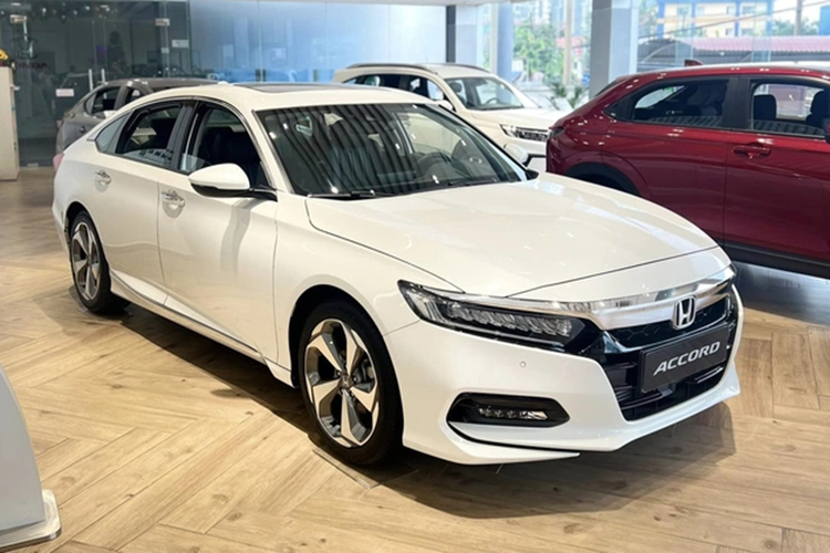 Nguoi mua Honda Accord duoc huong uu dai toi 220 trieu dong-Hinh-7