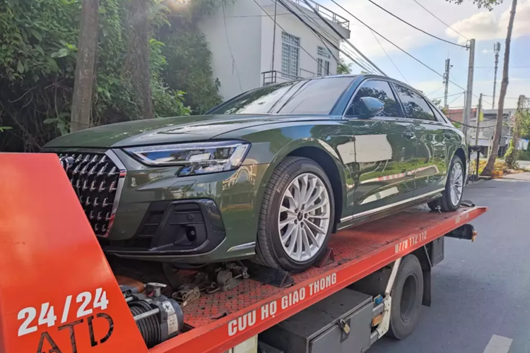 Audi A8L cua dai gia mien Tay mua 1 thang lo hon 1 ty dong-Hinh-7