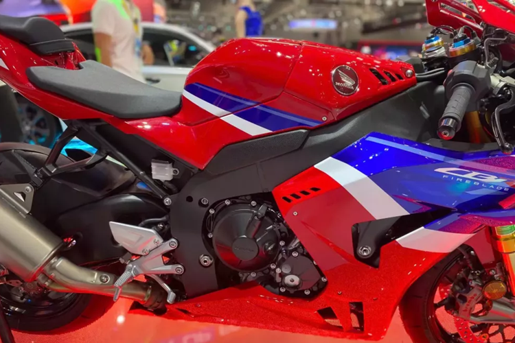 Can canh Honda CBR1000RR-R Fireblade 2025 tien ty-Hinh-8