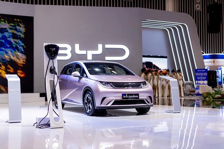 BYD an tuong voi voi dan oto dam chat cong nghe VMS 2024-Hinh-10