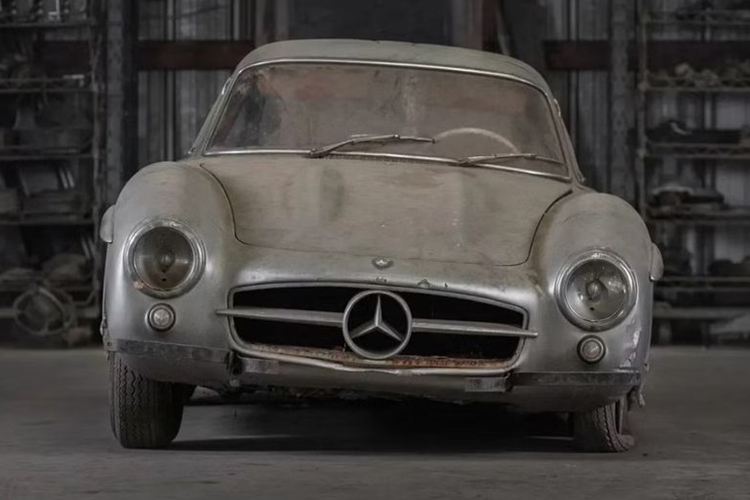 Mercedes-Benz 300 SL cu nat ma gia toi 150 ty-Hinh-3