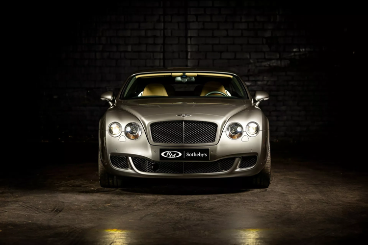 Ngam Bentley Continental Shooting Brake tu khoang 315.000 USD-Hinh-2