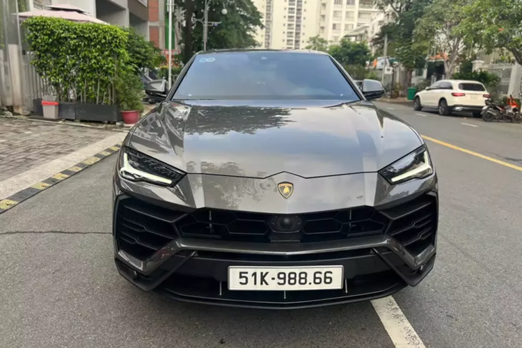 Sieu xe Lamborghini Urus chay 1.345km gia hon 10 ty