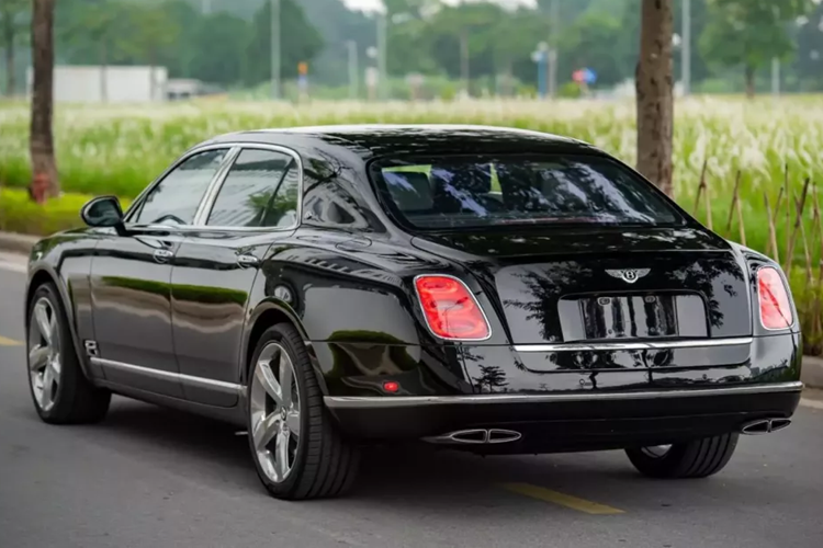 Bentley Mulsanne Le Mans gan 10 ty doc nhat 