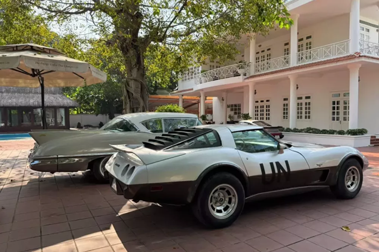 Ngam Chevrolet Corvette C3 Stingray cua dai gia Dang Le Nguyen Vu-Hinh-2