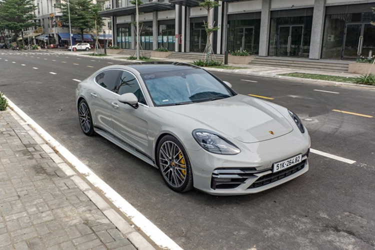 Porsche Panamera Turbo S 'tinh cu' cua dai gia Vu con hon 9 ty dong