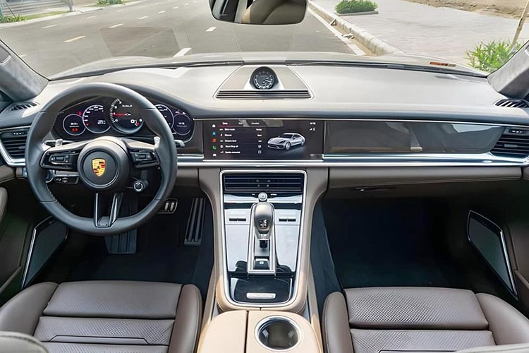 Porsche Panamera Turbo S 'tinh cu' cua dai gia Vu con hon 9 ty dong-Hinh-4