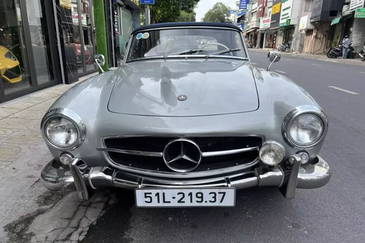 “Qua” Vu sap lo dien ca dan Mercedes-Benz 190 SL sieu hiem-Hinh-2