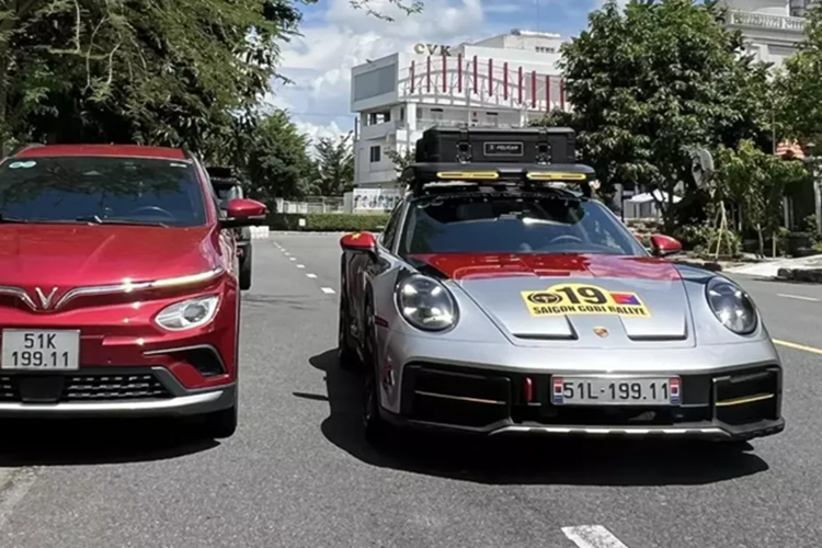 Doanh nhan Hai Phong dung Porsche 911 Dakar 'phuot xuyen luc dia' lan 3-Hinh-5