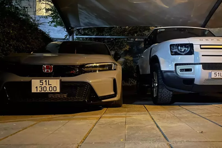 Honda Civic Type R va Mercedes-AMG G63 