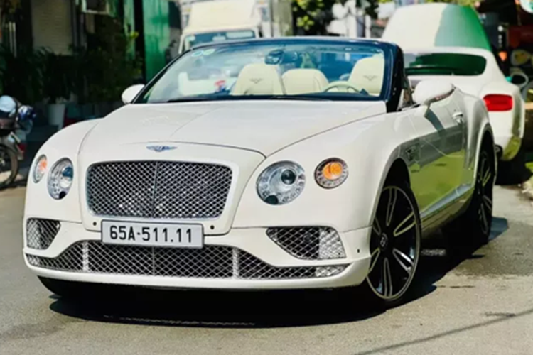 Đại gia nào bán Bentley Continental GTC hơn 17 năm tuổi giá 2,5 tỷ tại Cần Thơ? - Hình 11 Dai gia nao ban Bentley Continental GTC hon 17 nam tuoi gia 2,5 ty tai Can Tho?-Hinh-11