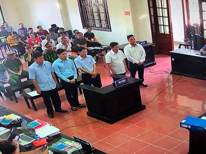 Bac si Hoang Cong Luong nhan toi “vo y lam chet nguoi” sau 3 lan khang cao-Hinh-2