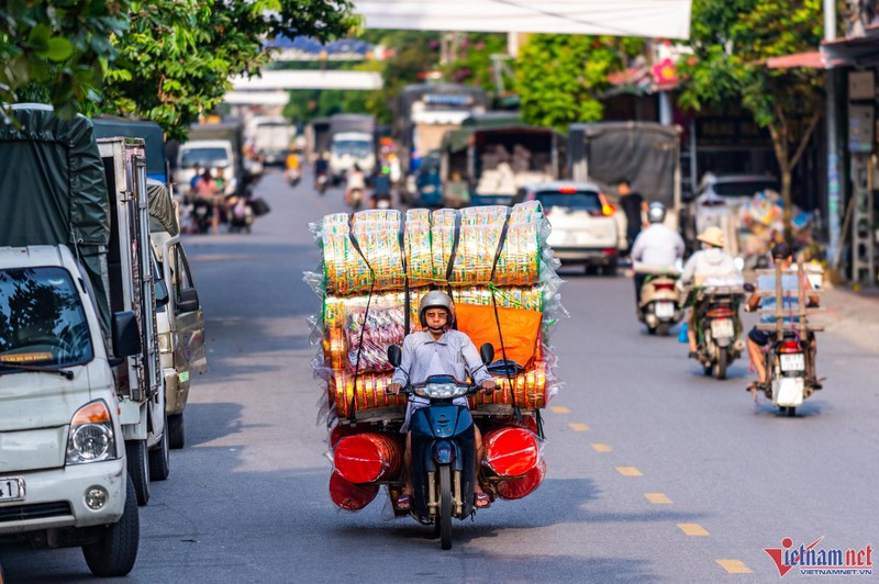 Biet thu san vuon co be boi cho nguoi coi am mua Vu Lan