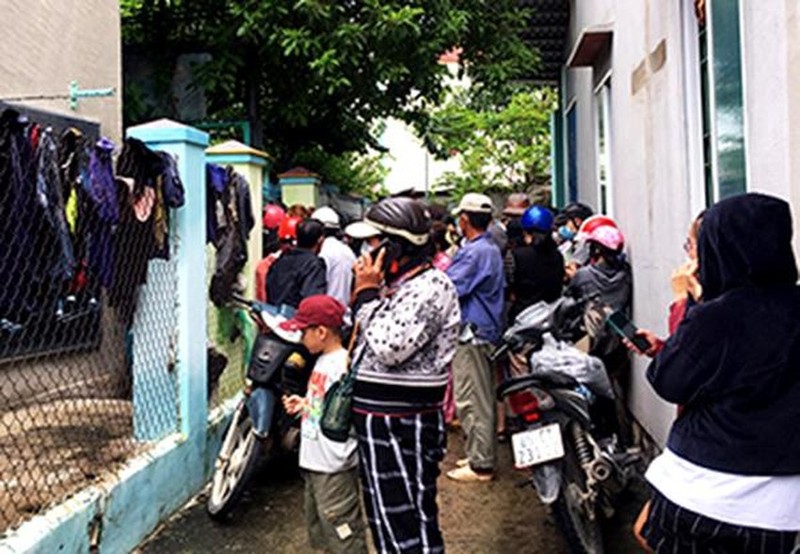 Tin nong ngay 14/10: Dot nhap nha chu tich huyen o Dak Lak cuop tai san-Hinh-7