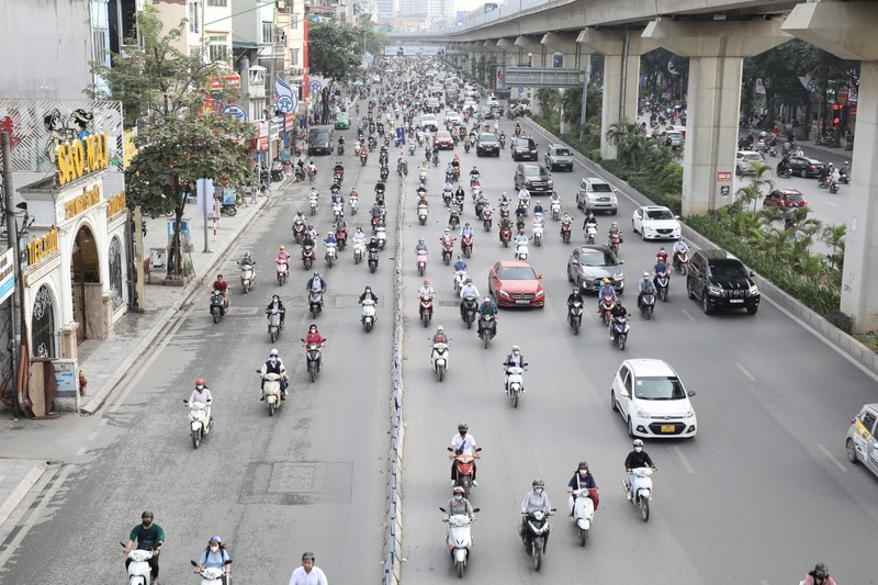 Duong Nguyen Trai o Ha Noi van hon loan sau gan 4 thang phan lan