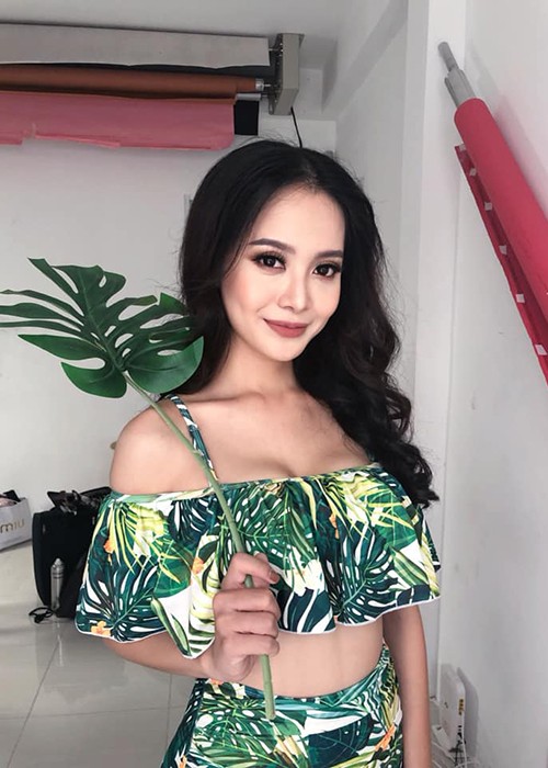 Co gai chuyen gioi bi loai khoi Hoa hau Hoan vu Viet-Hinh-10