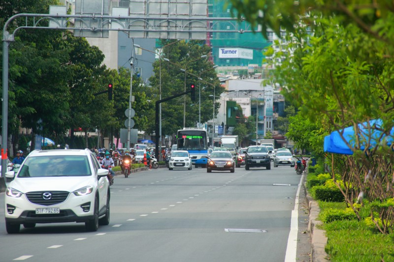 Duong Nguyen Huu Canh - ron ngap o Sai Gon 'cong' hon 17.000 can ho-Hinh-14