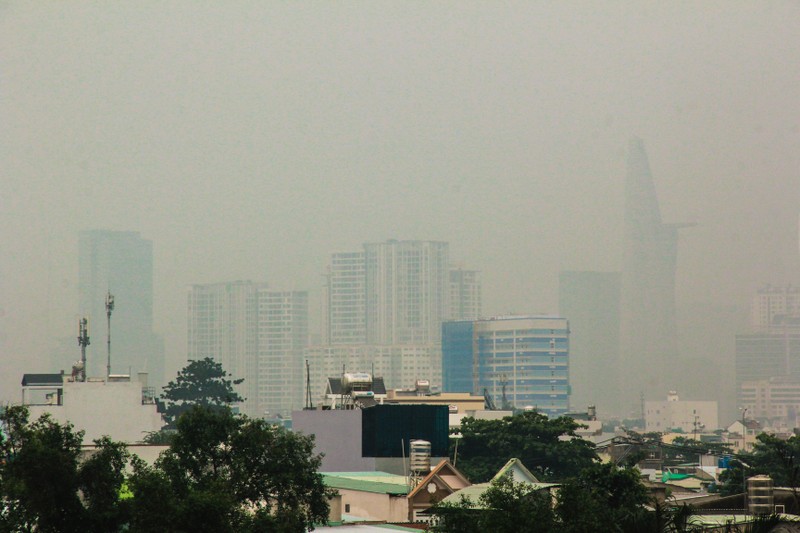 Chi so o nhiem o TP HCM giam manh sau nhieu ngay bui mu bao phu-Hinh-3