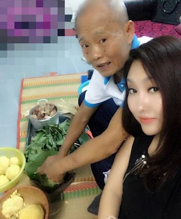 Phi Thanh Van: “Bo di xa roi, Tet nam nay khong con ai goi banh chung nua“