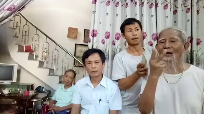 Tin moi nhat vu do xang thieu chet 3 chien si cong an o Dong Tam